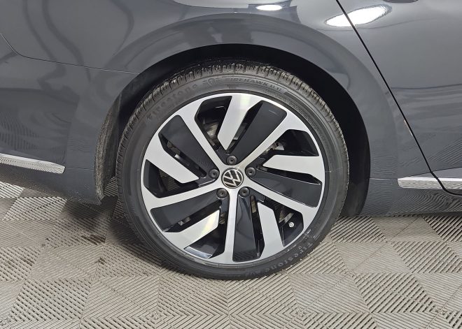2021 Volkswagen Arteon 2.0T SEL R-Line FWD 4D Sedan